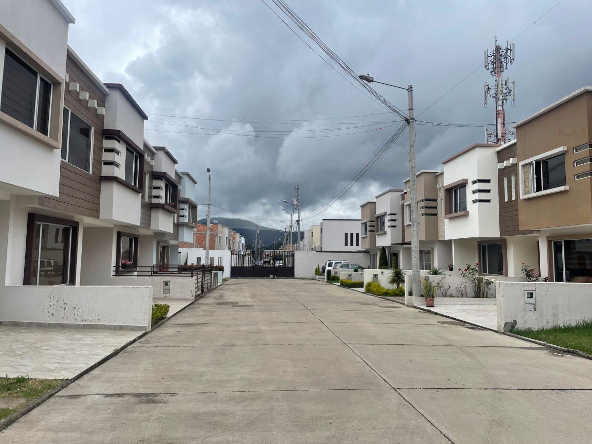 Casa en Venta 3 Dorm. Conjunto Privado Ricaurte, Azuay — imagen 10