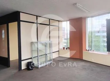 Oficina en Venta – La Mariscal Sucre, Quito — imagen 2