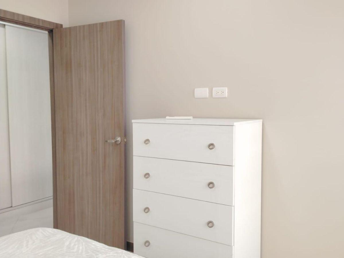 12. - Vendo Departamento en Pacific Plaza - Centro Empresarial Colón, Guayas — imagen 6