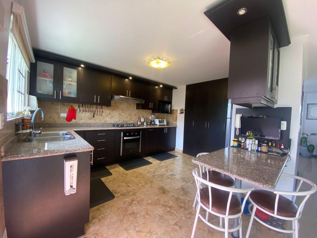 Casa con 232 m² de Terreno, 3 Habitaciones en Venta en Alangasí — imagen 7