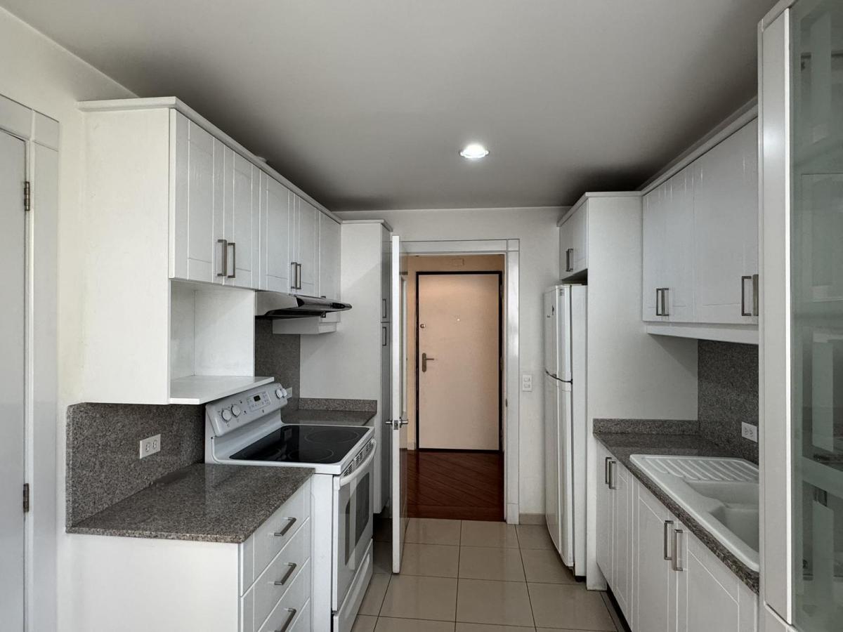 Venta Departamento de 2 Dorm. en La República de El Salvador Sector Carolina - Quito — imagen 5