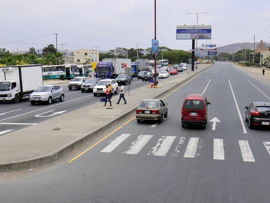 Terreno a La Venta en Via Salitre. Guayas — imagen 3