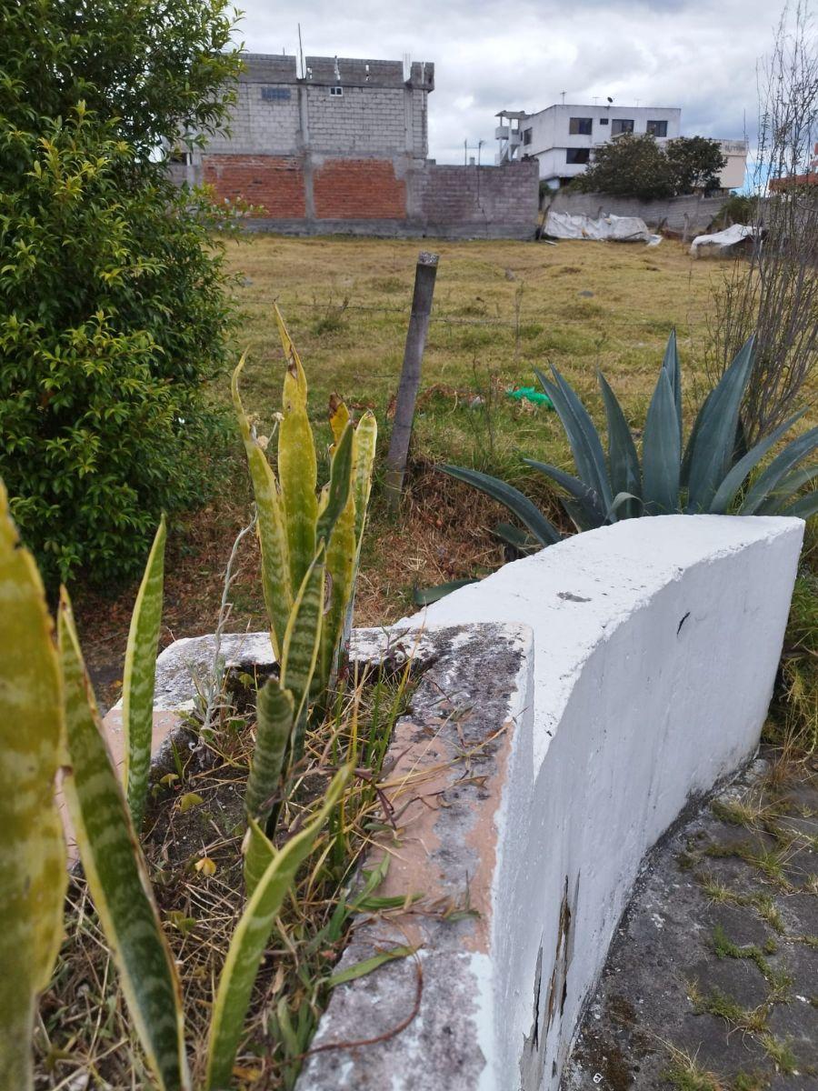 Terreno 892 m² Urbanizacion La Colina Alta, Esquinero, Valle de Los Chillos — imagen 3