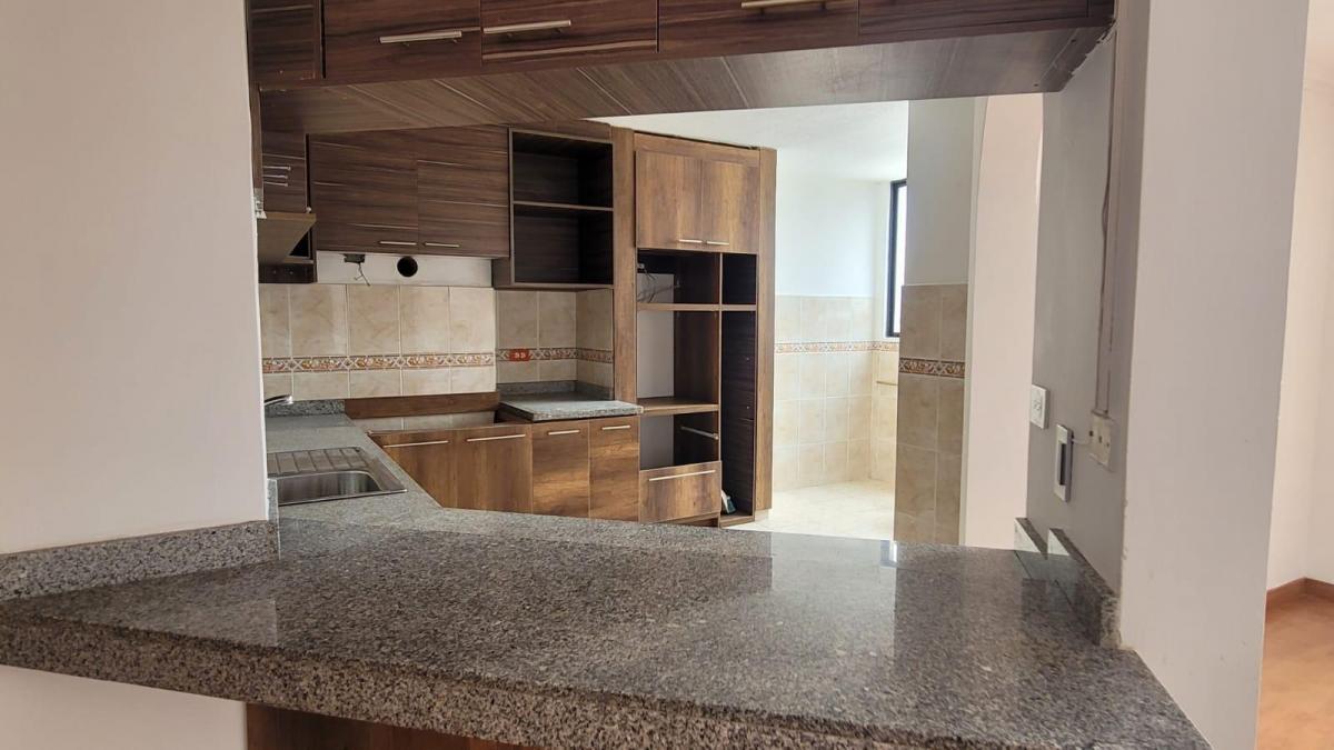 Vendo Departamento 3 Dorm. 130 m² La Gasca, Vista Panorámica. Provincia de Pichincha — imagen 9