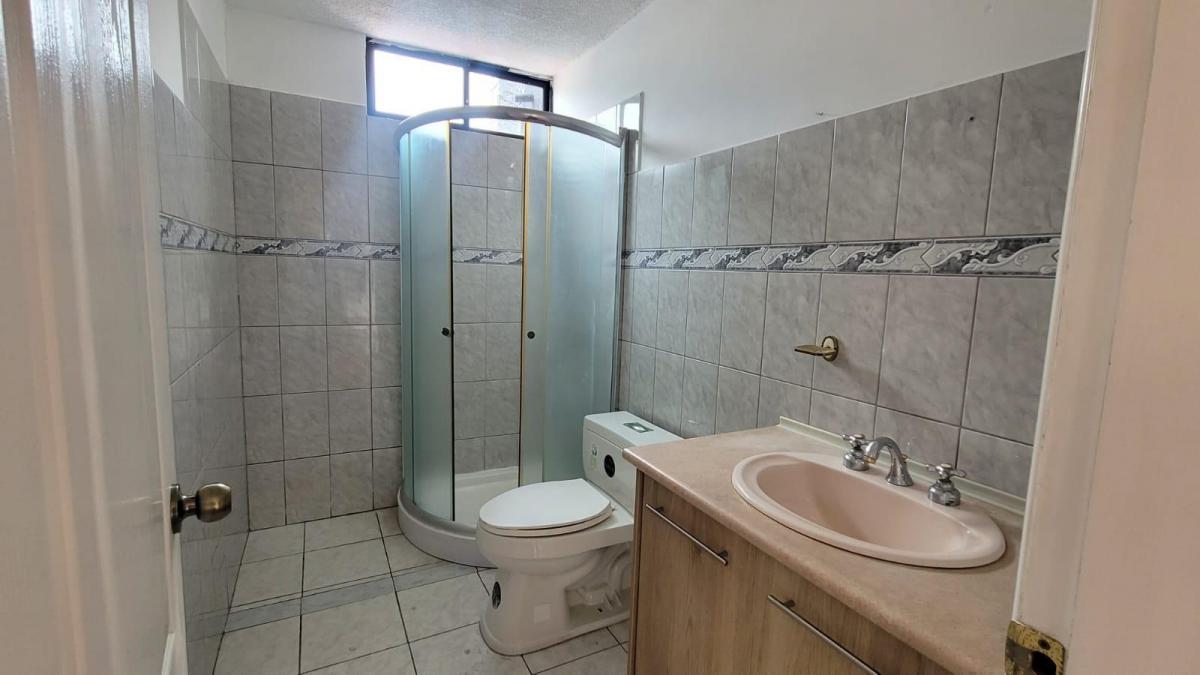 Vendo Departamento 3 Dorm. 130 m² La Gasca, Vista Panorámica. Provincia de Pichincha — imagen 3