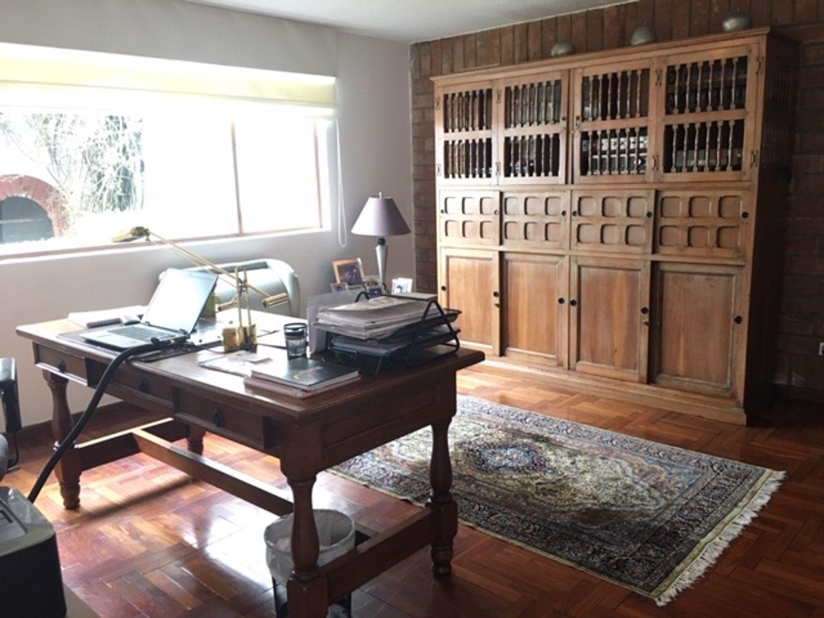 Casa de 550 m² con 4 Habitaciones en Venta en Quito Tenis, Ideal Para Proyecto Inmobiliario — imagen 6