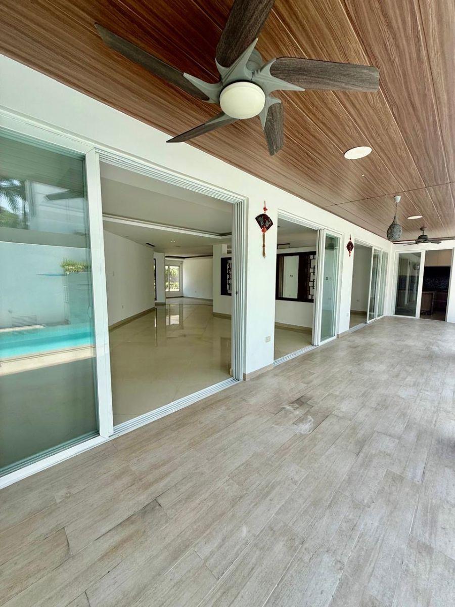 ️️ Casa en Venta – Alquiler Samborondón ️️ Remodelada con Sala de Cine Equipada, Guayas — imagen 6