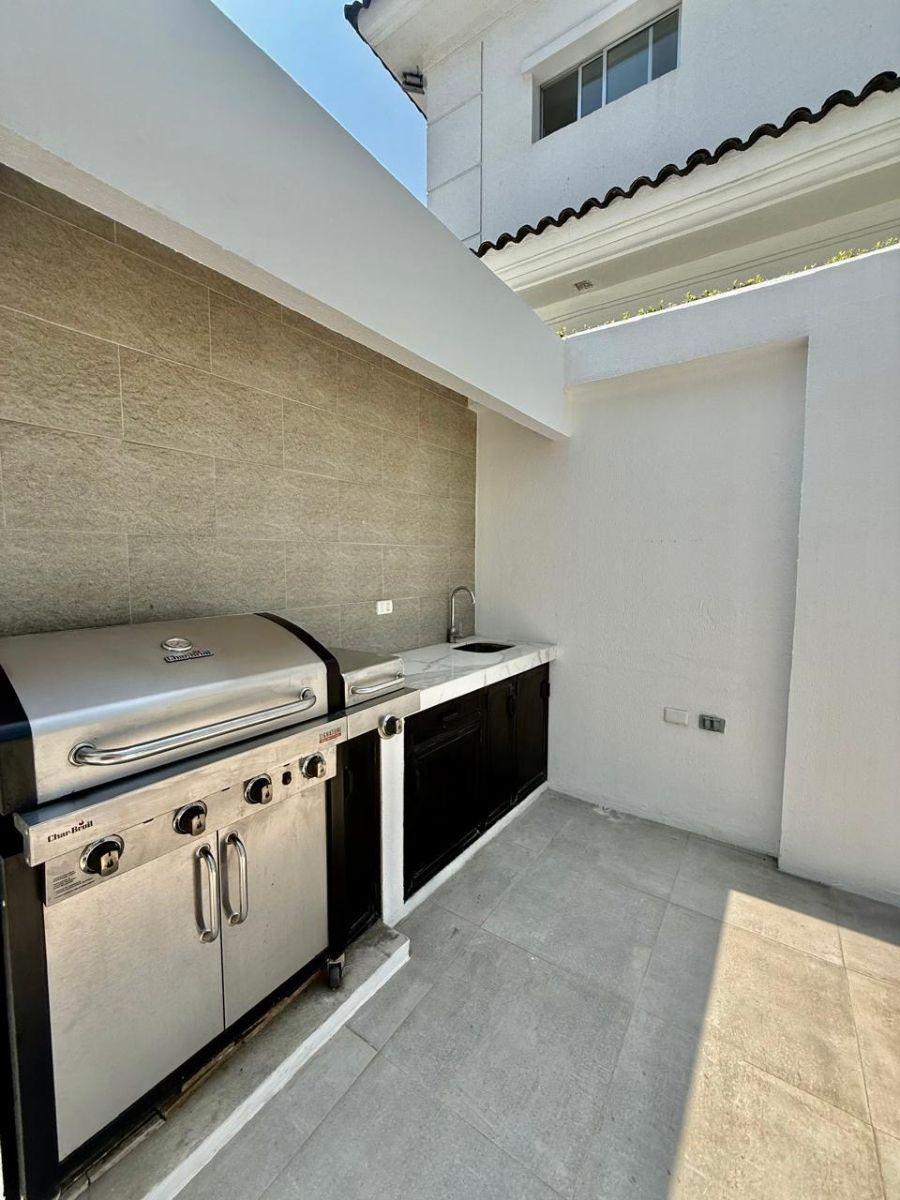 ️️ Casa en Venta – Alquiler Samborondón ️️ Remodelada con Sala de Cine Equipada, Guayas — imagen 5