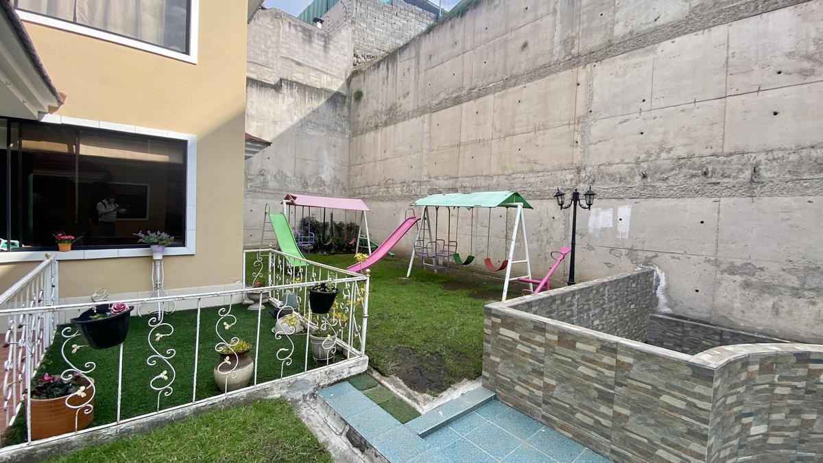 Venta Departamento Bonito y Cómodo, Sector El Condado — imagen 2