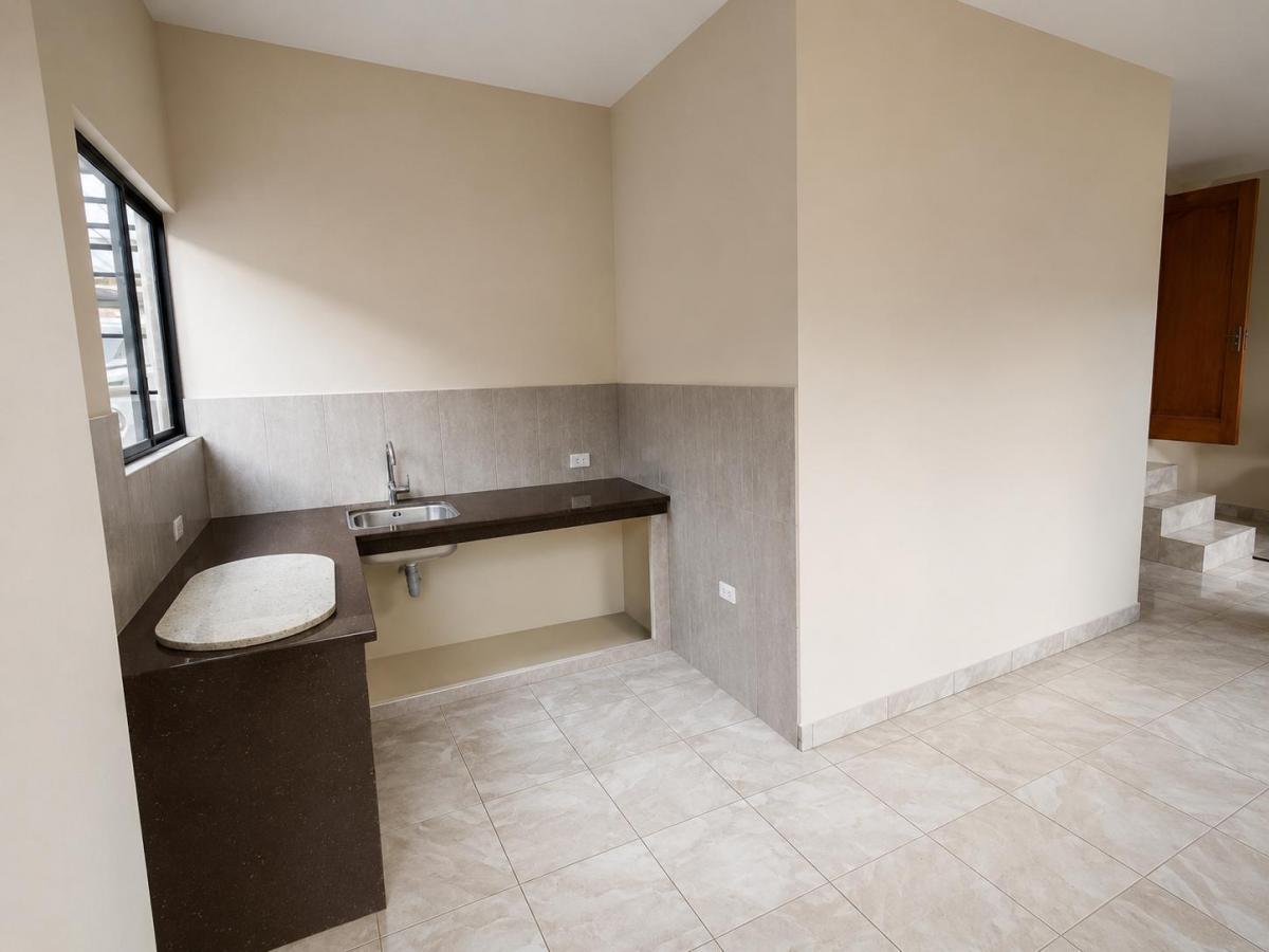 Casa en Venta con Departamento Dúplex y Suite | San José de Monjas — imagen 6