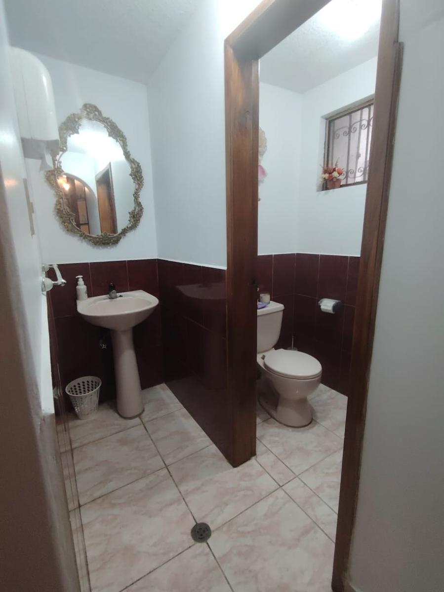 Casa en Venta con Departamento Dúplex y Suite | San José de Monjas — imagen 3