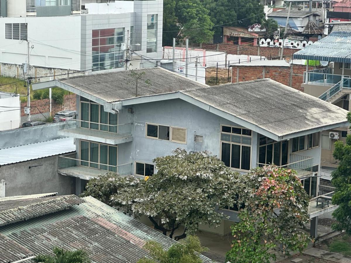 Vendo Casa en Manta y Bien Ubicada. Manabí — imagen 4