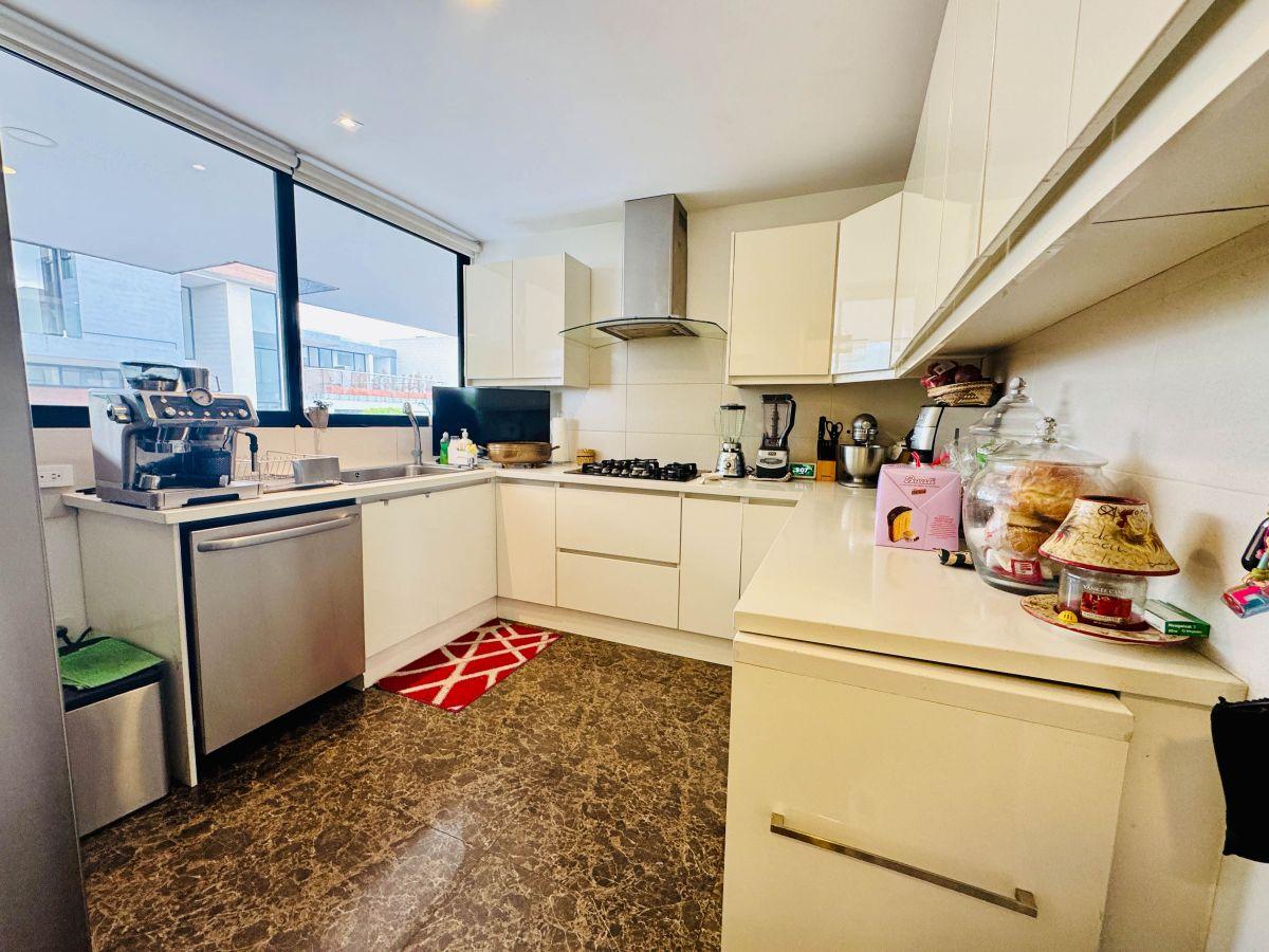 Casa en Venta Centro de Cumbaya — imagen 7