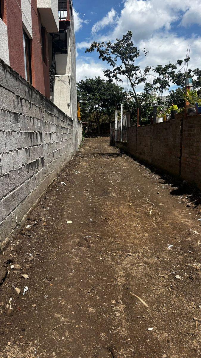 Vendo Terreno en El Sector de Tanda con Casita de Adobe — imagen 3