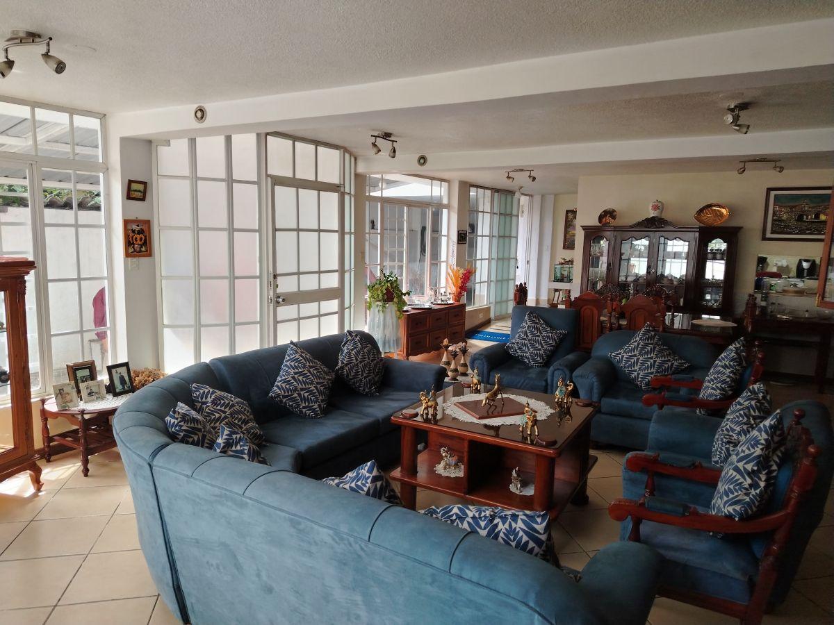 Vendo Casa Rentera de 2 Departamento Una Casa y un Local Sector Conocoto — imagen 10