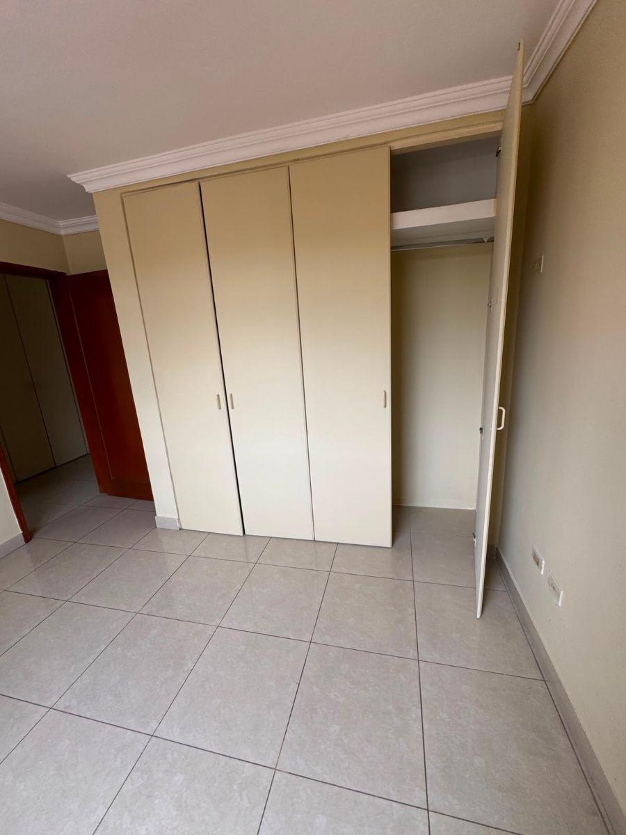 Casa de 255 m² con 3 Dorm. en Venta en Samborondón Us$260.000, Guayas — imagen 9