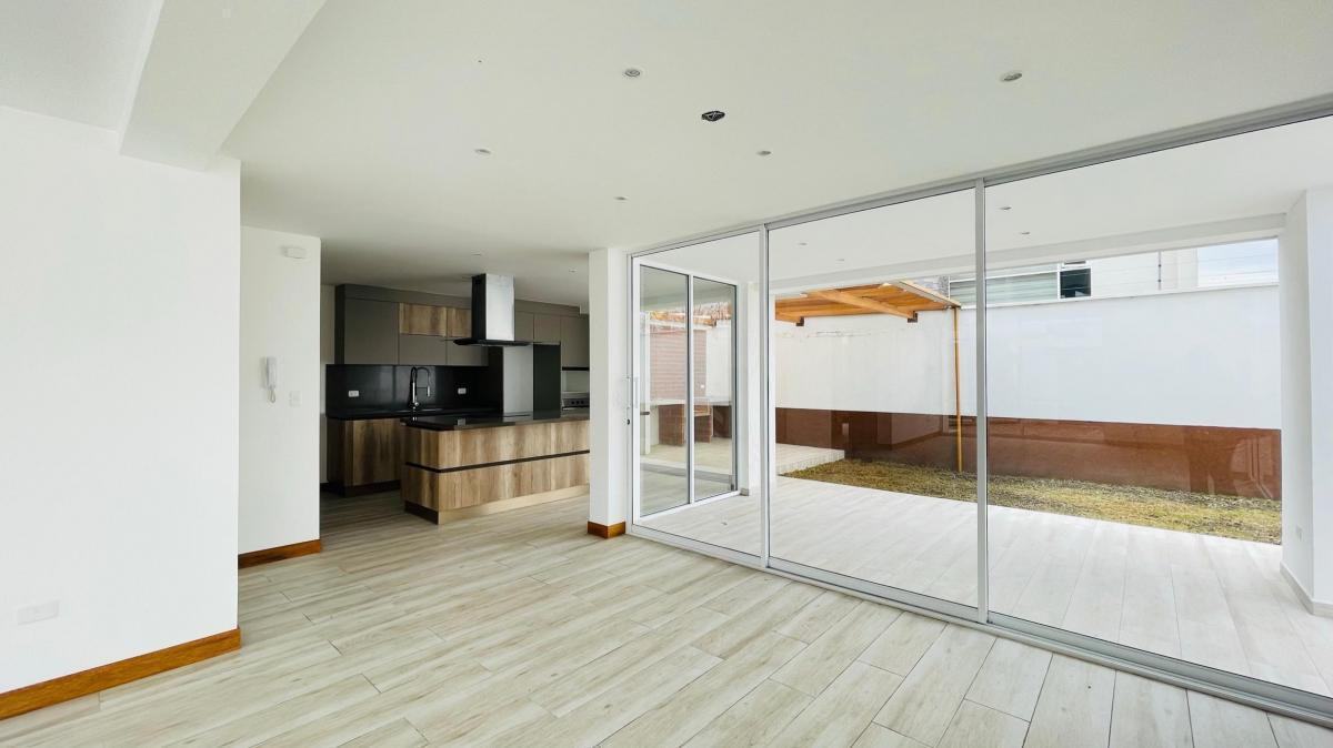 Venta Casa 3 Dorm. - Conjunto El Eden - Puembo — imagen 7