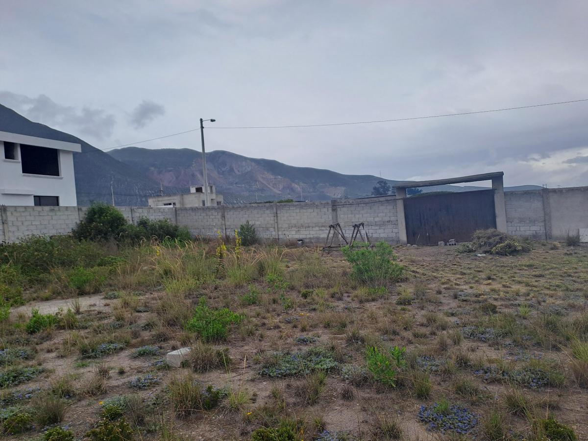 Vendo Terreno Sector Mitad del Mundo — imagen 2