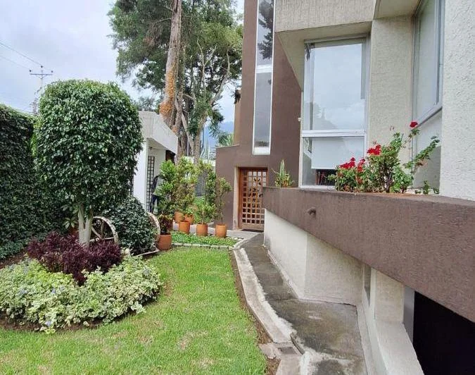 Departamento con Terraza de Venta Dos Habitaciones Real Alto Lumbisi — imagen 1