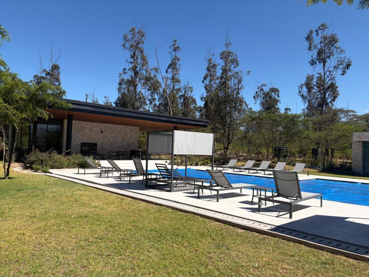 Mcl - Venta de Terreno Dentro de Napakuna - Urbanizacion de Lujo - Tumbaco — imagen 3