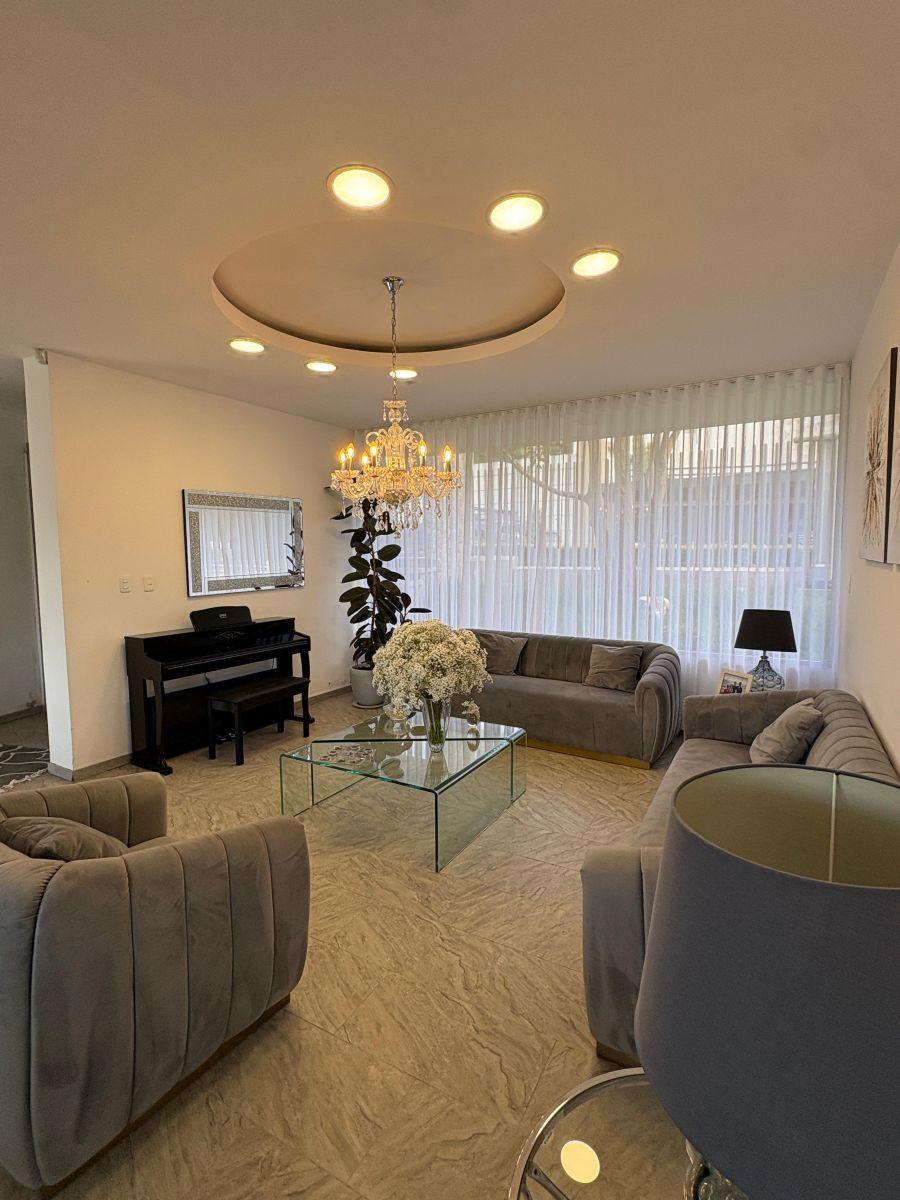 Casa de 487 m² con 3 Dorm. en Venta en Nayón — imagen 10