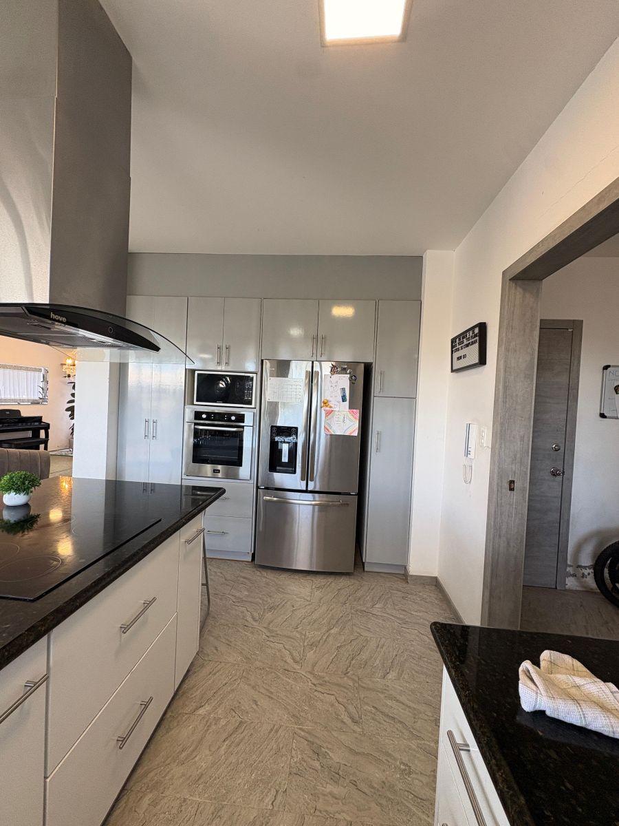 Casa de 487 m² con 3 Dorm. en Venta en Nayón — imagen 8