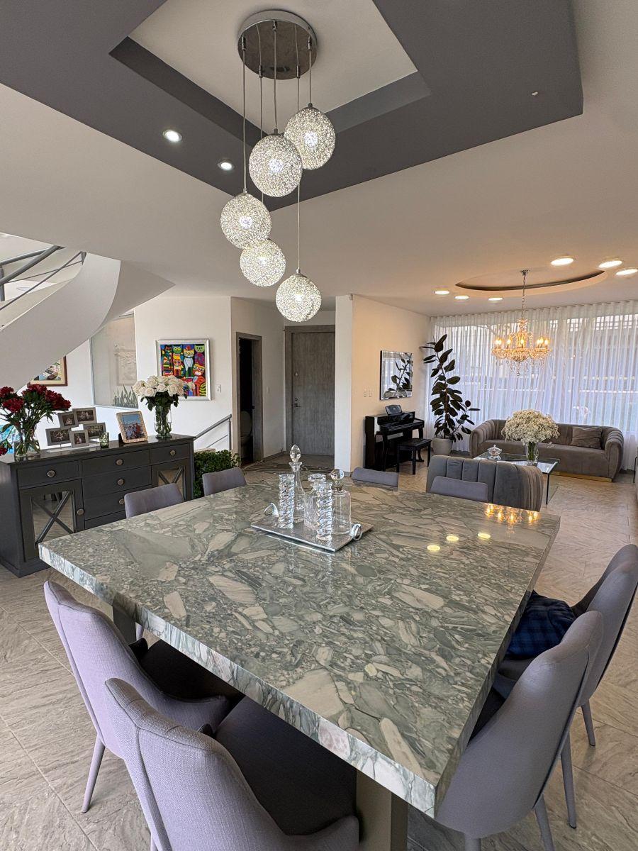 Casa de 487 m² con 3 Dorm. en Venta en Nayón — imagen 6