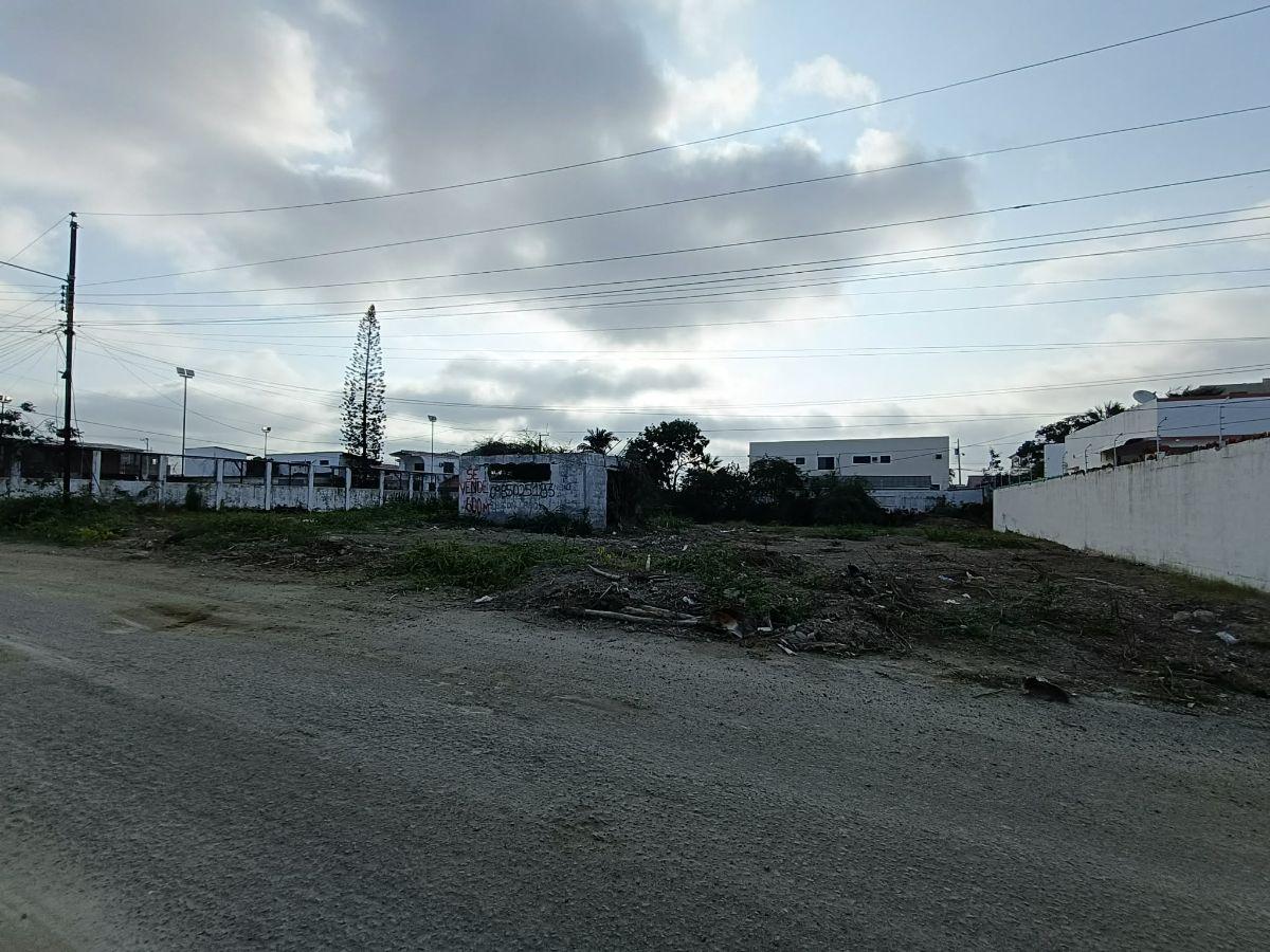 Vendo Terreno Esquinero a Tan Solo 2 Calles de La Playa en La Milina Salinas — imagen 7