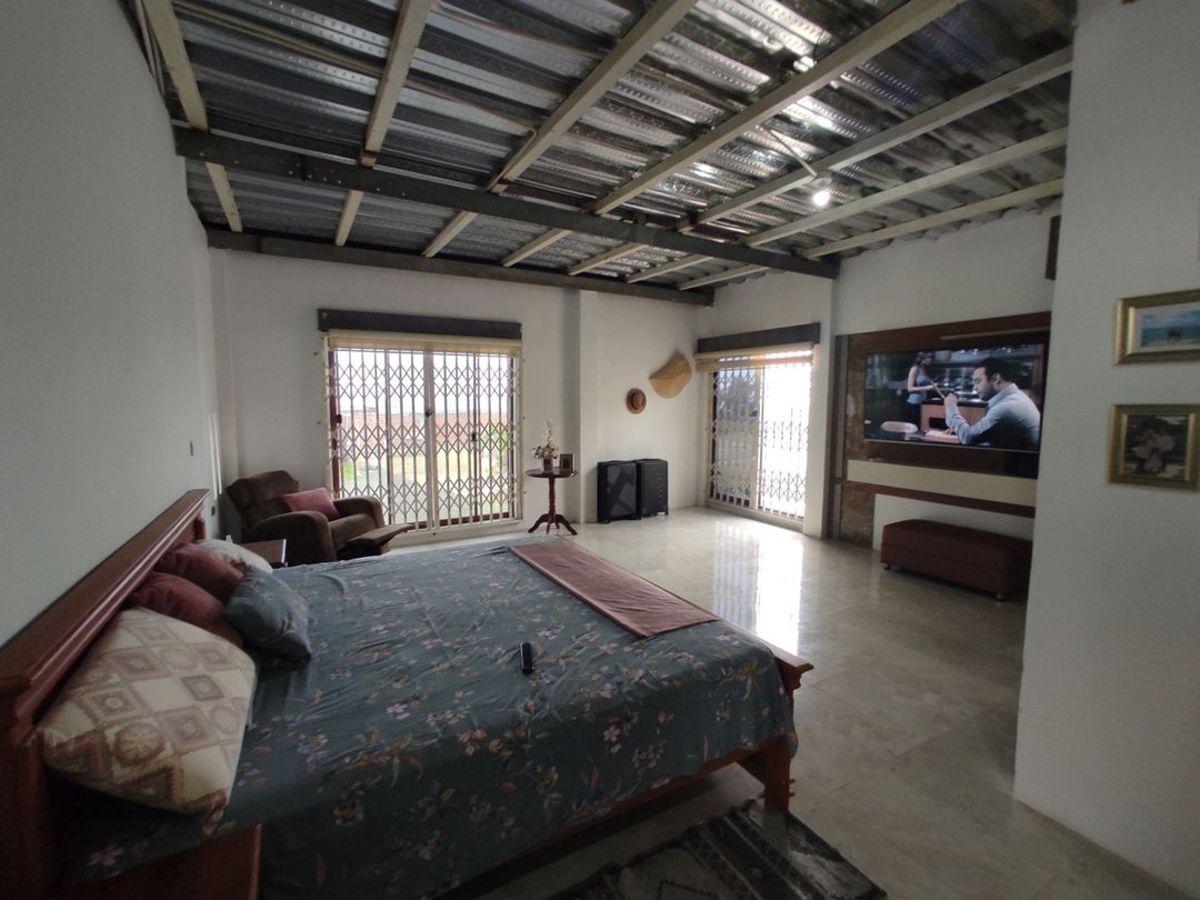 Casa con Amplio Terreno de Venta en San Lorenzo, Manabí — imagen 5