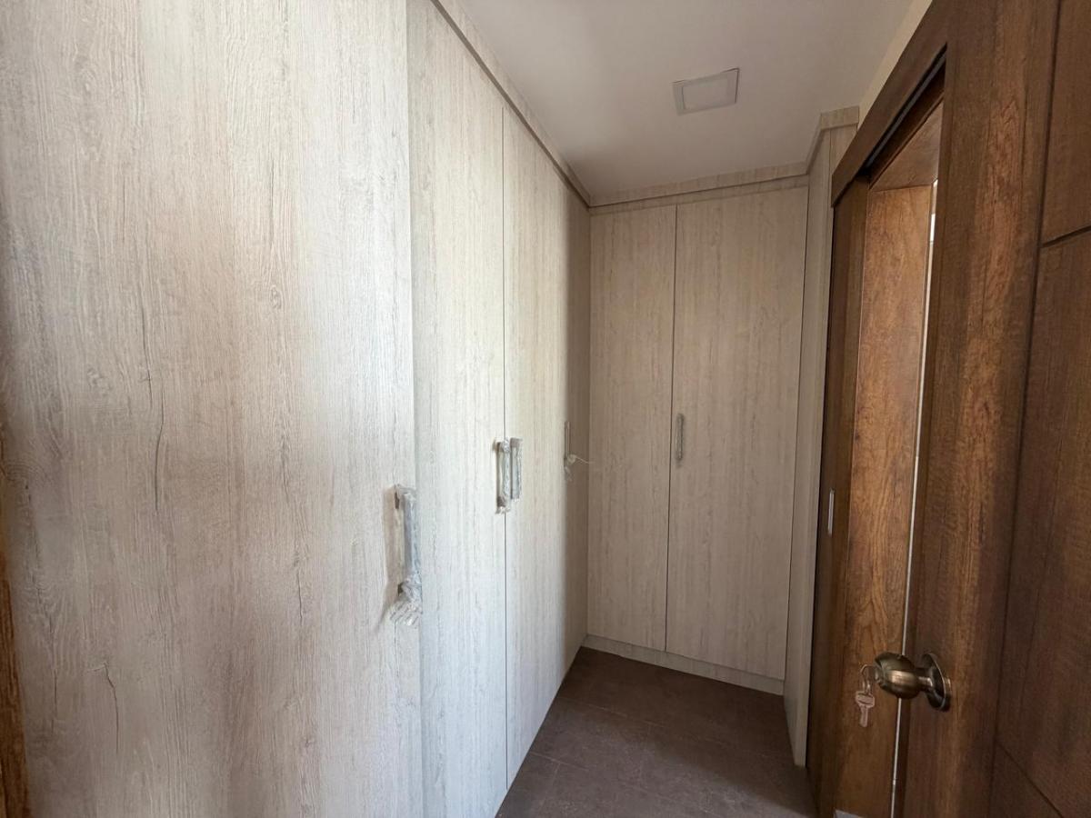 Casa de Venta en El Sur de Ambato, Tungurahua — imagen 2