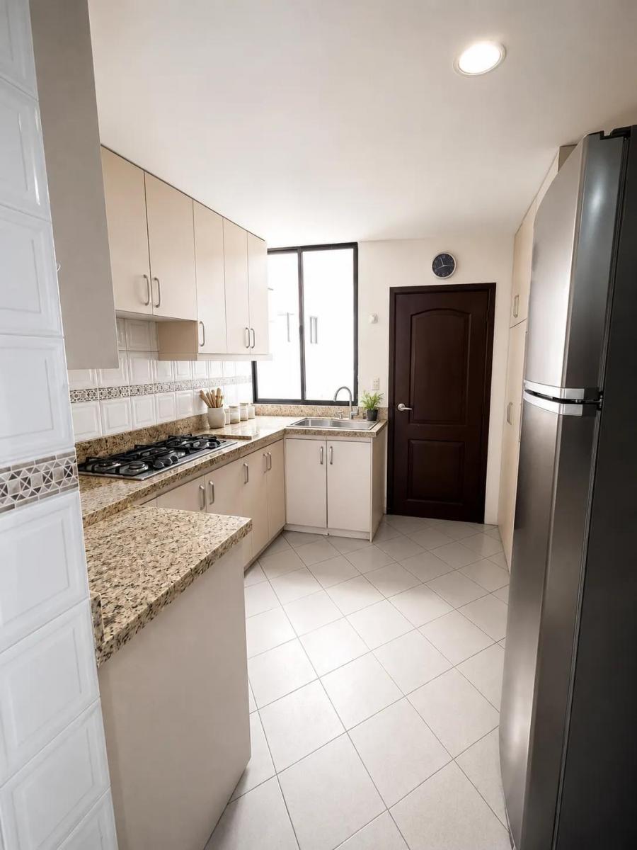 Departamento en Venta con Vista Al Mar en Salinas, Puerto Lucía — imagen 7