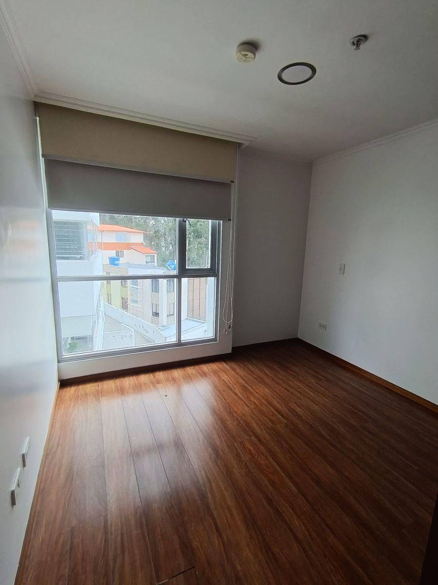 Departamento en Venta en Urbanización El Condado – Etapa 3 | 3 Dorm. — imagen 2