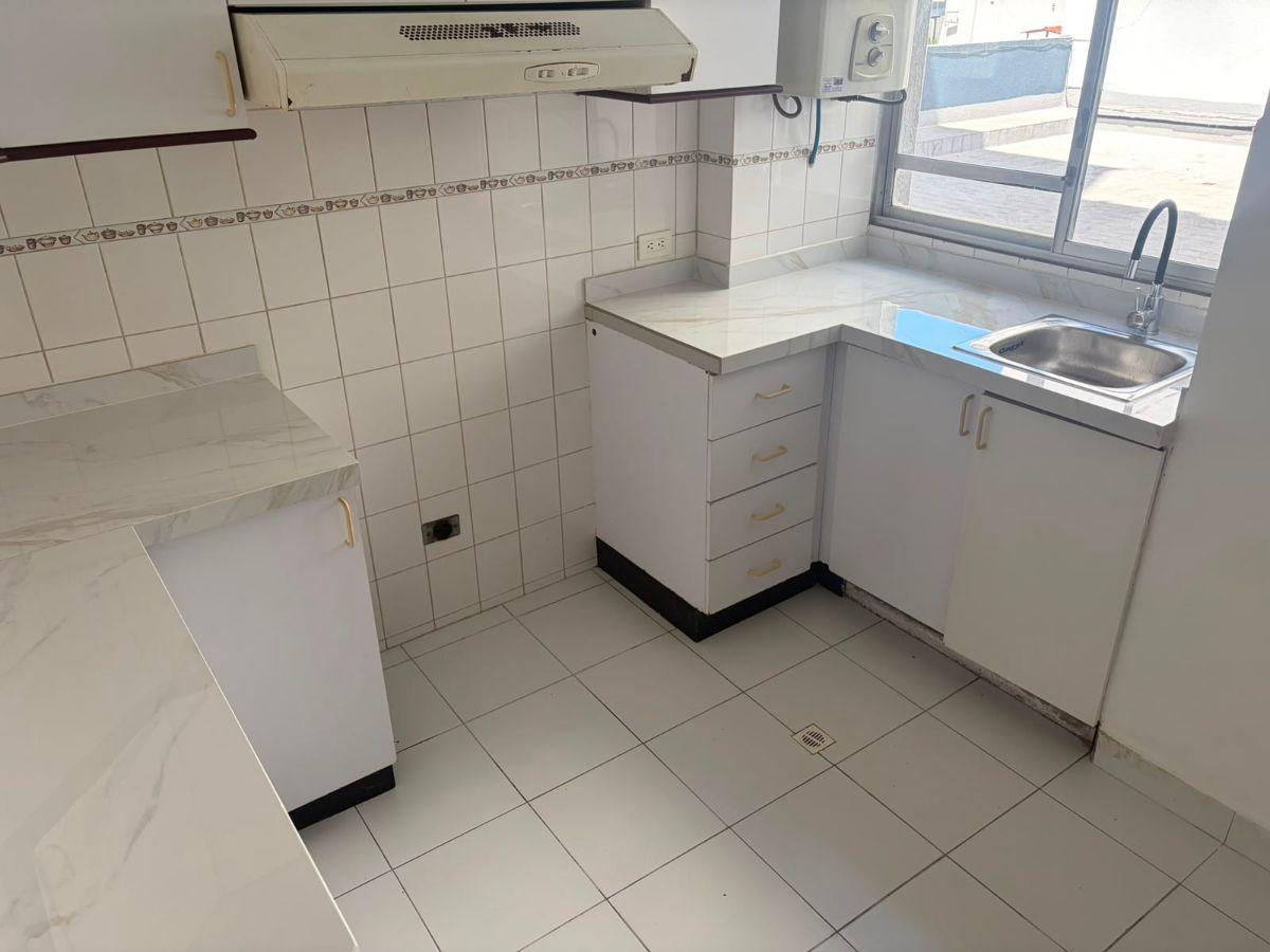 Departamento en Venta 78 m² Quito Jipijapa — imagen 9