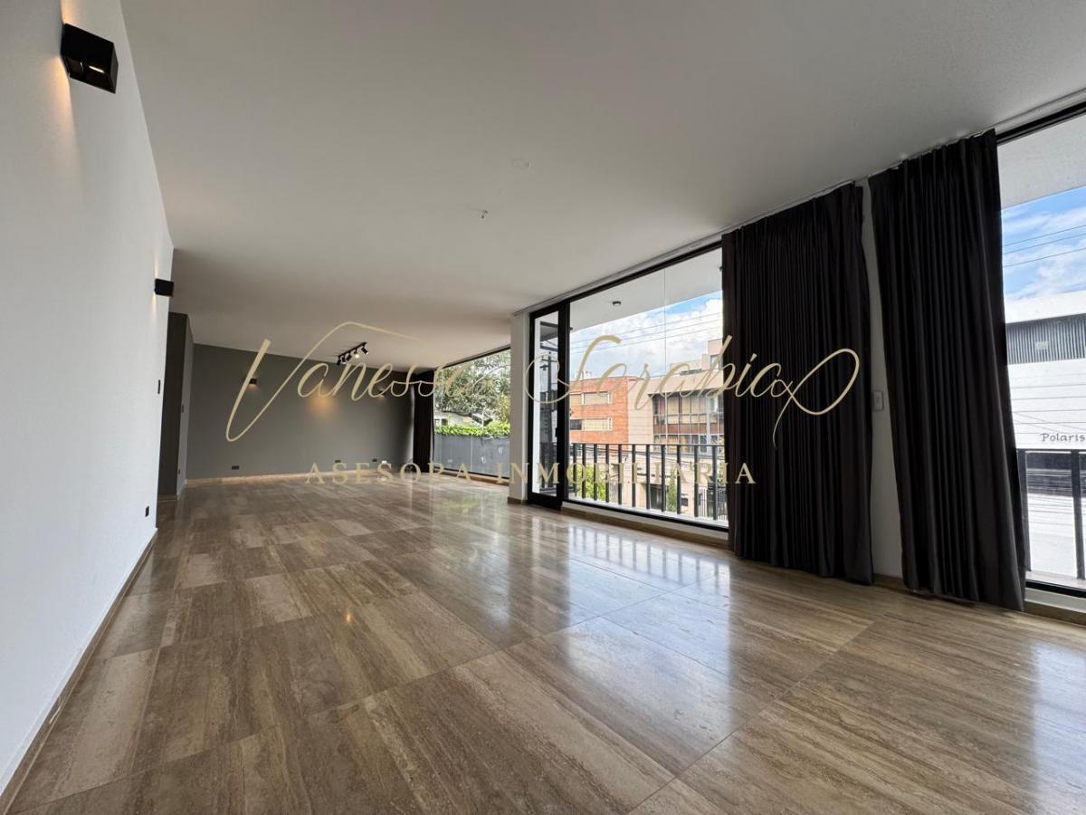 Vendo Casa Independiente Remodelada en La Gonzales Suarez, Quito - Ecuador — imagen 5