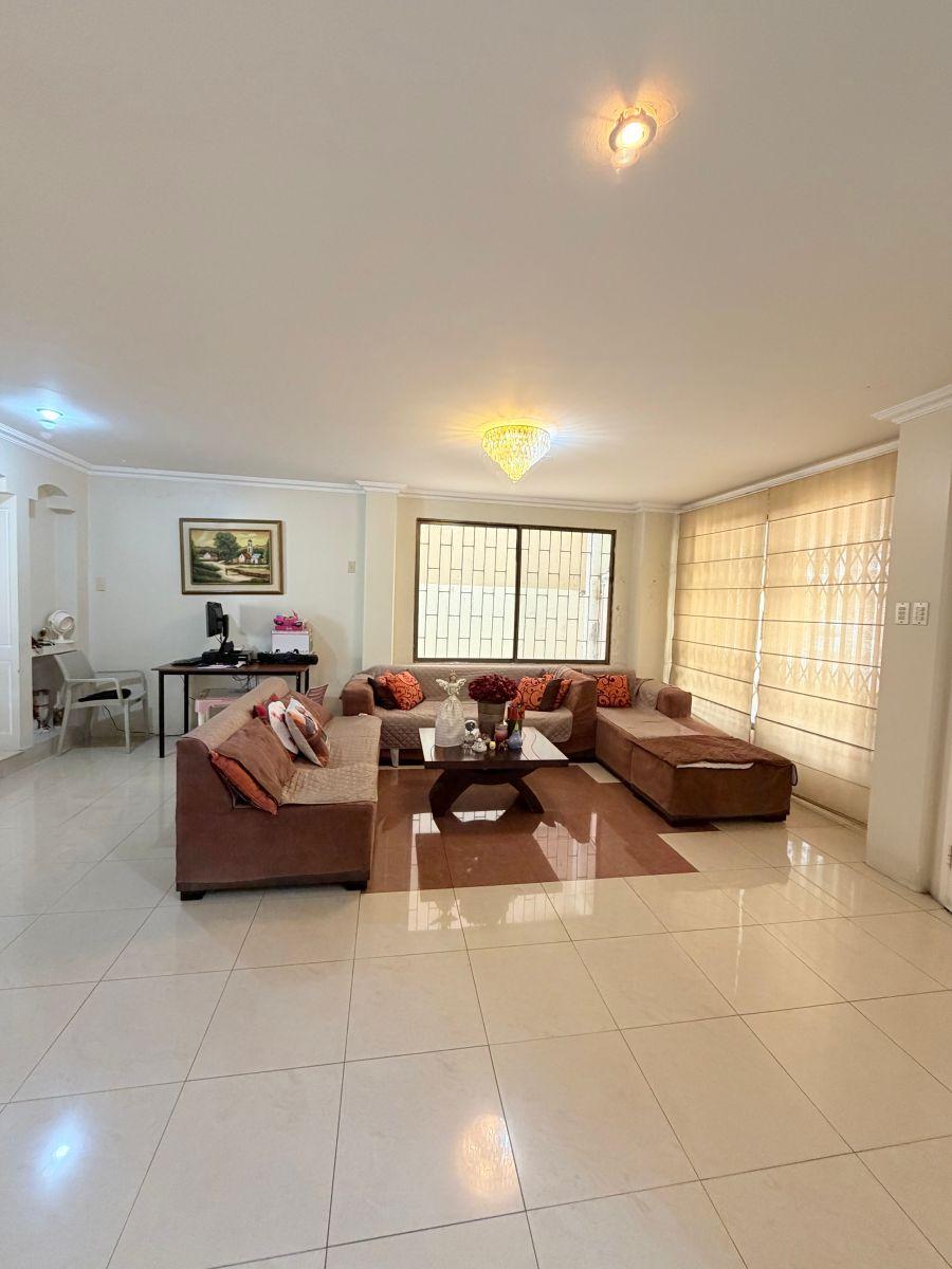 Urb Goleta Casa en Venta 4 Dorm., Guayas — imagen 8