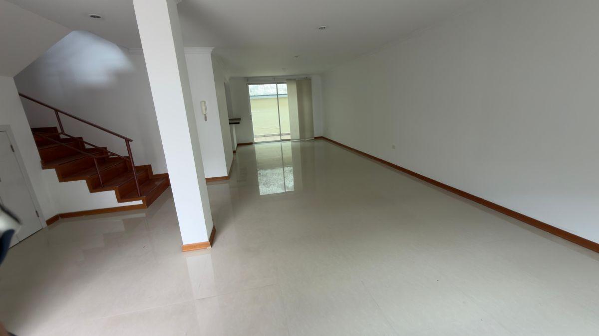 Se Vende Amplia Casa en Pinar Alto — imagen 10