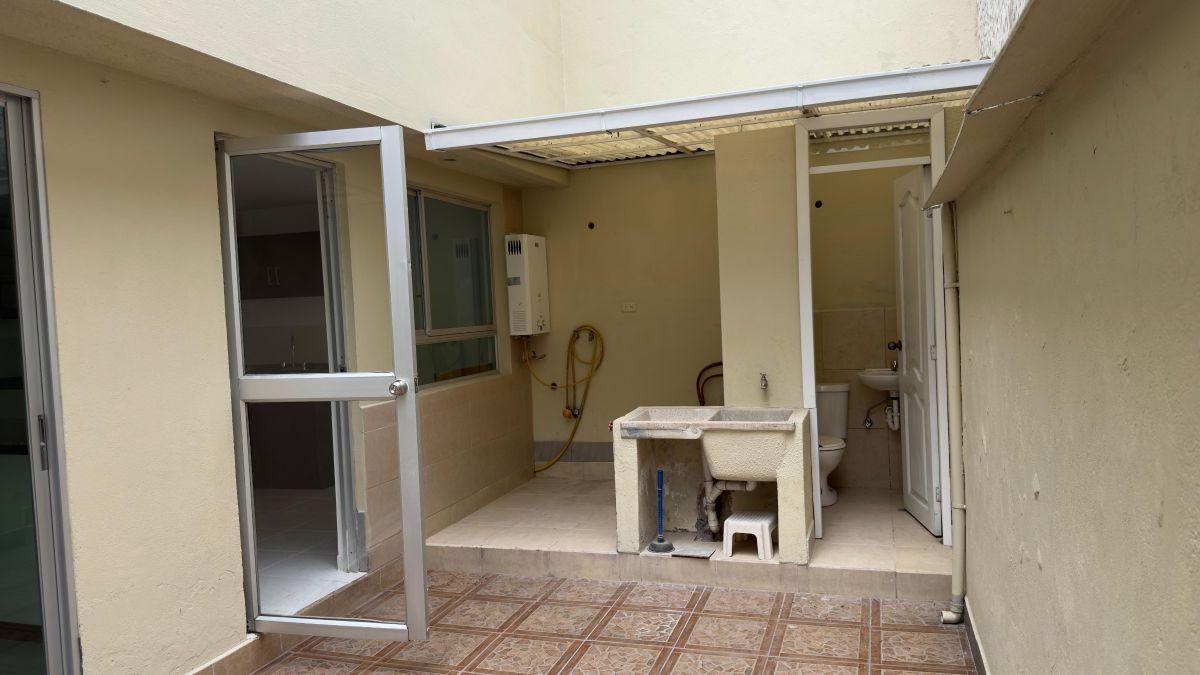 Se Vende Amplia Casa en Pinar Alto — imagen 5