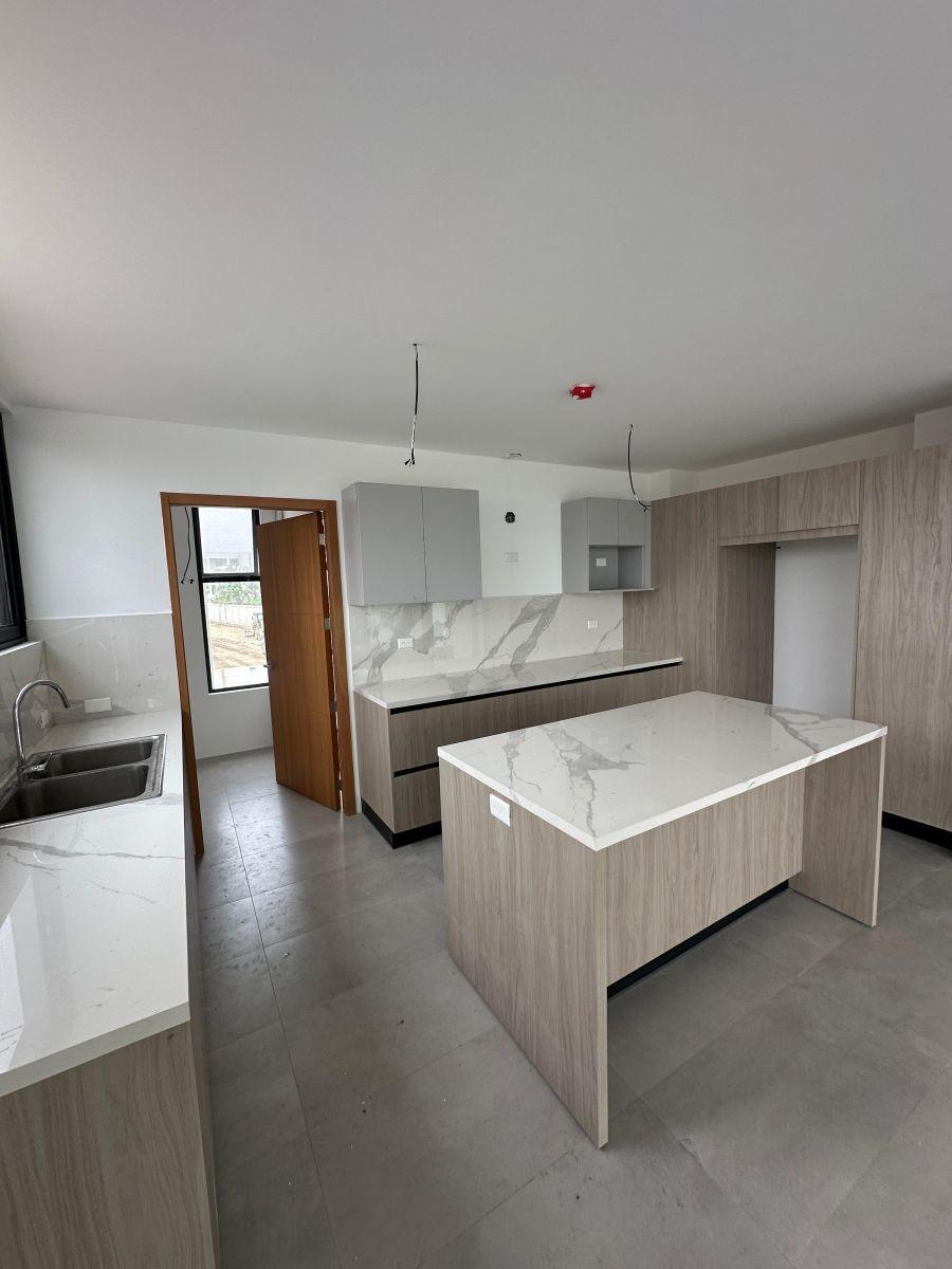 Departamento de Estreno en Venta en Icon Bay Isla Mocoli. Guayas — imagen 7