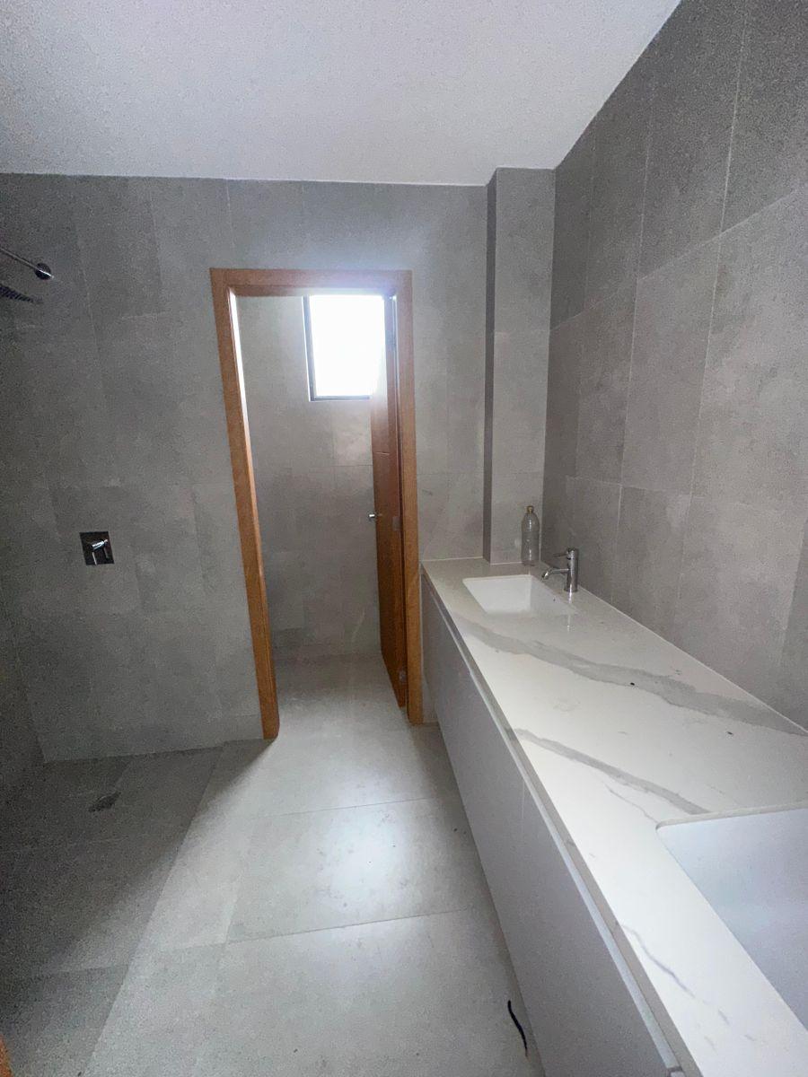 Departamento de Estreno en Venta en Icon Bay Isla Mocoli. Guayas — imagen 2
