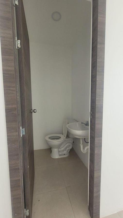 En Venta Linda Casa de Una Planta Ubicada en Paseo del Sol 1, Sin Hipoteca, Libre de Gravámenes. Guayas — imagen 2