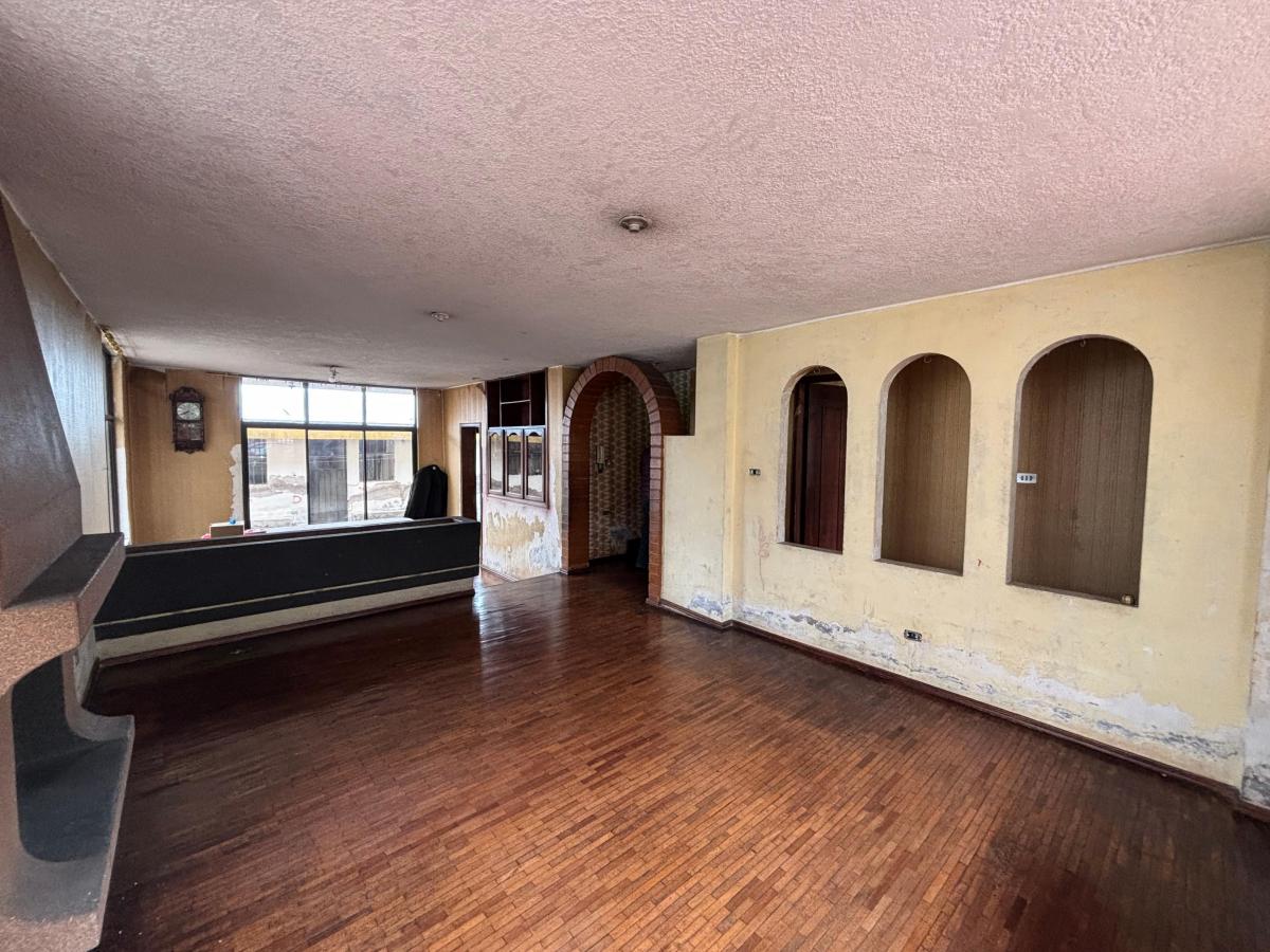Casa en Venta a Remodelar Dentro de Conjunto - Sector de Las Casas — imagen 10
