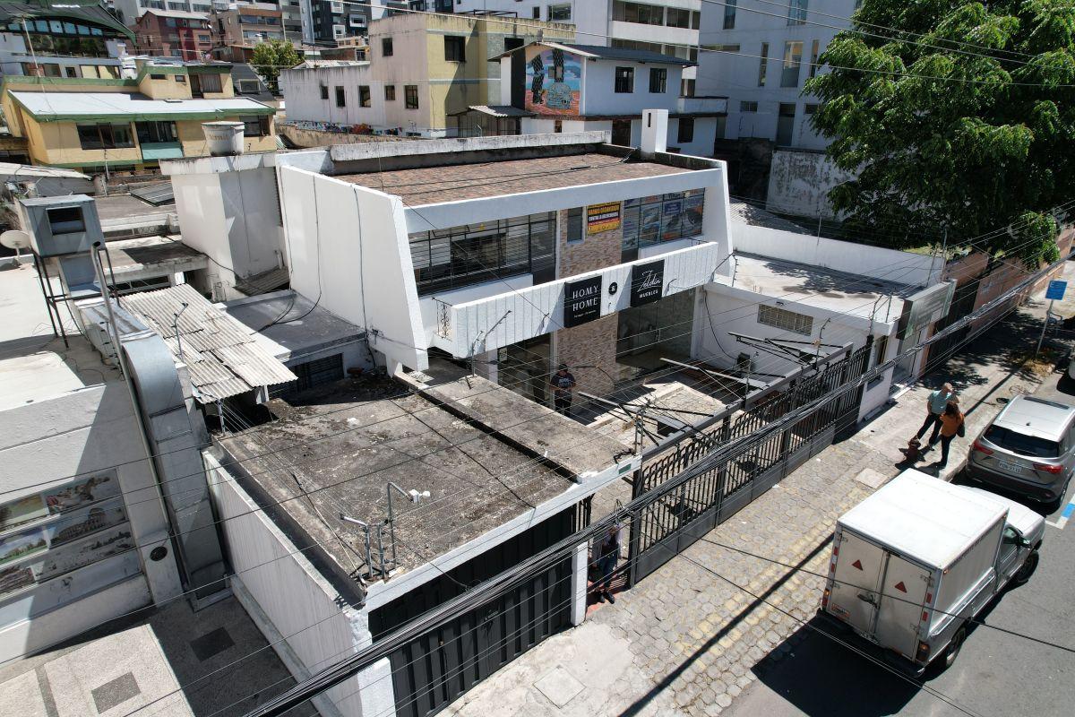 Vendo Amplia Propiedad Comercial Sector Cc. El Jardin — imagen 6