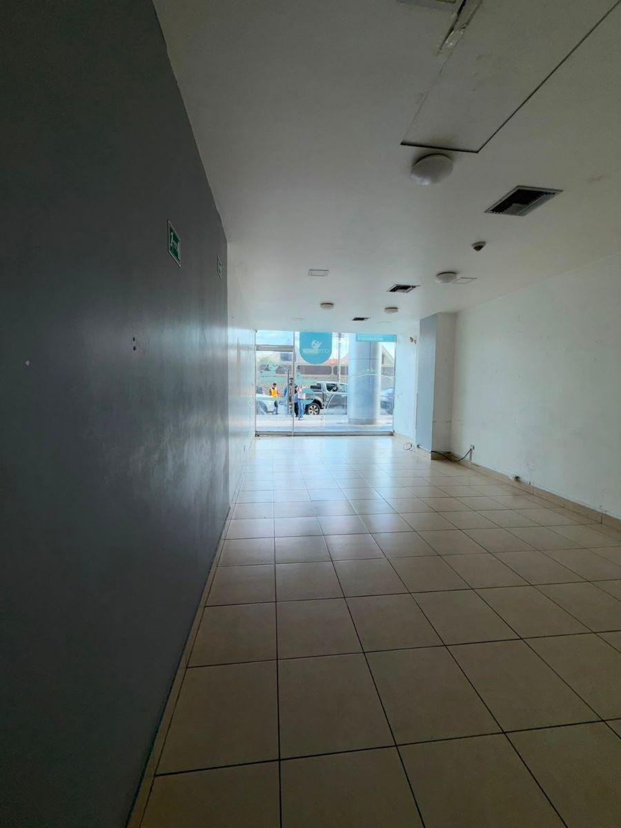 Local en Venta 76 m² - Sector Comercial, Alborada - Norte de Guayaquil, Guayas — imagen 5