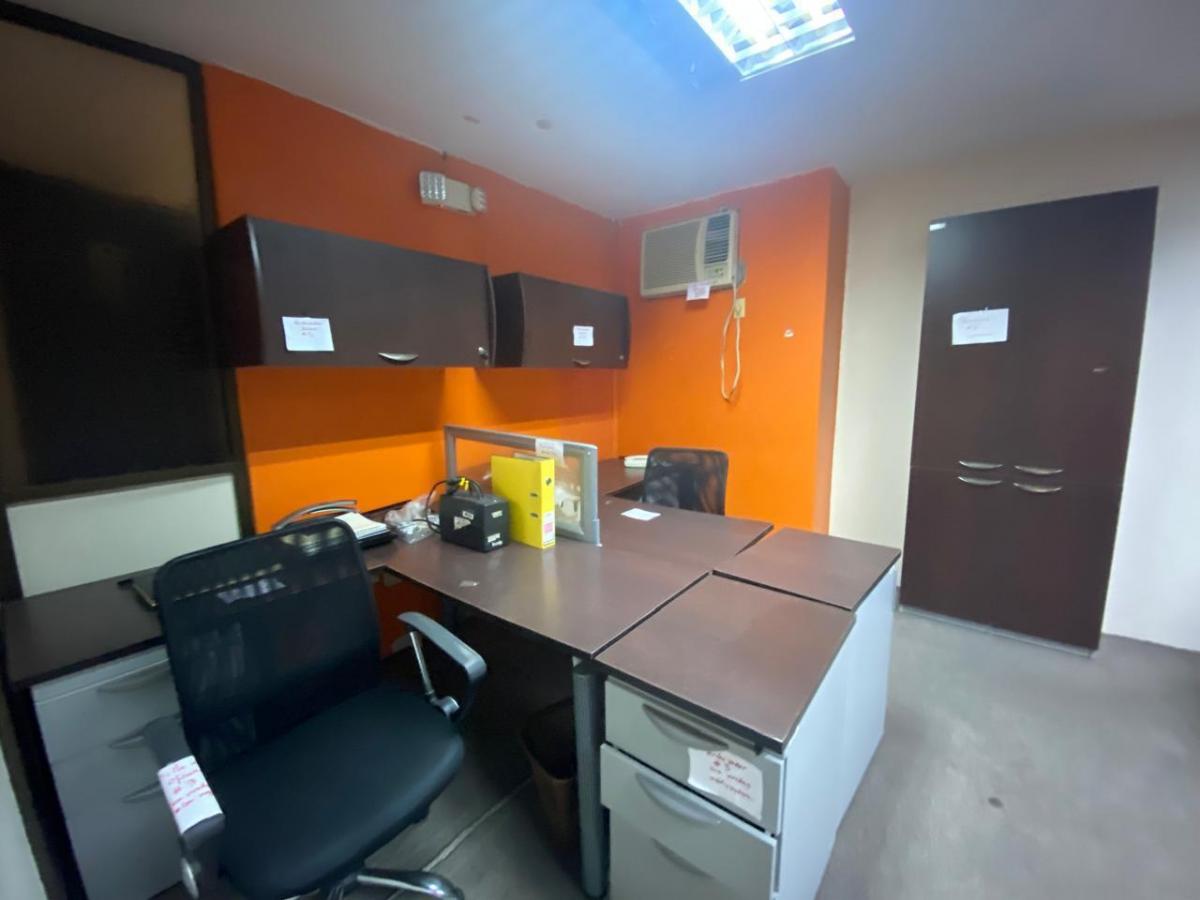 Empresa Multinacional Vende Oficina en Av 9 de Ocrtubre, Guayas — imagen 7