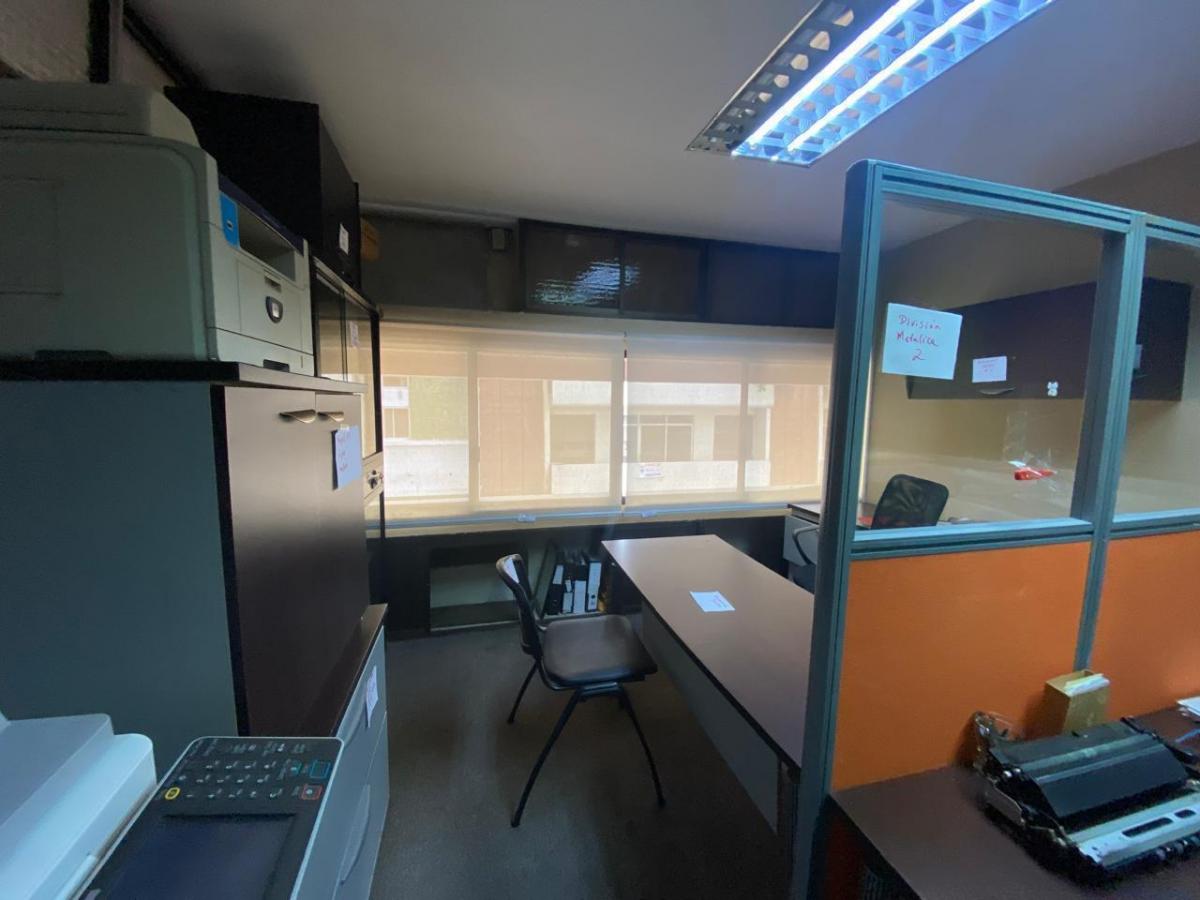Empresa Multinacional Vende Oficina en Av 9 de Ocrtubre, Guayas — imagen 5