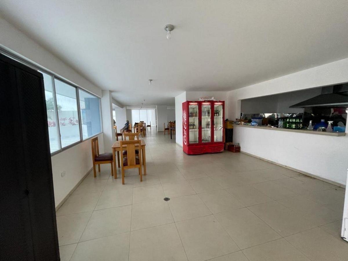 Vendo Local Comercial Frente Al Mar Junto Al Diamond Beach en Tonsupa — imagen 7
