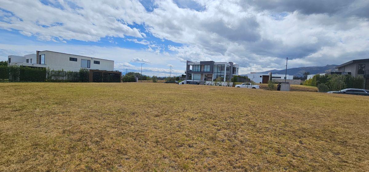 Terreno de Venta Urbanización Privada de Lujo Sector La Tola Tumbaco — imagen 9