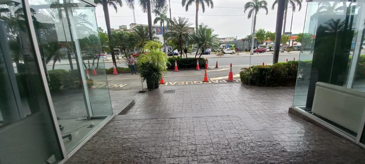 Oficina en Norte de Guayaquil, Guayas — imagen 8