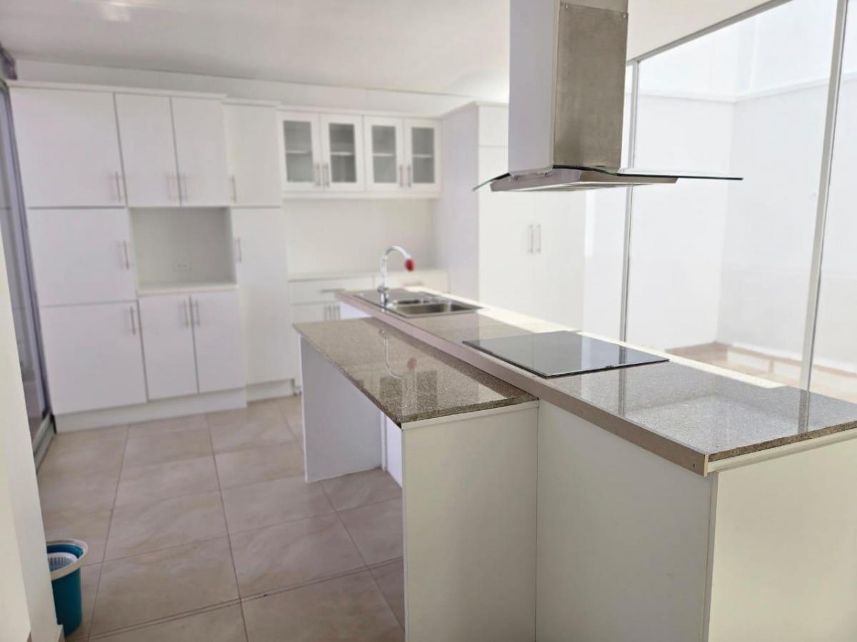 Departamento con Estudio Independiente — imagen 6