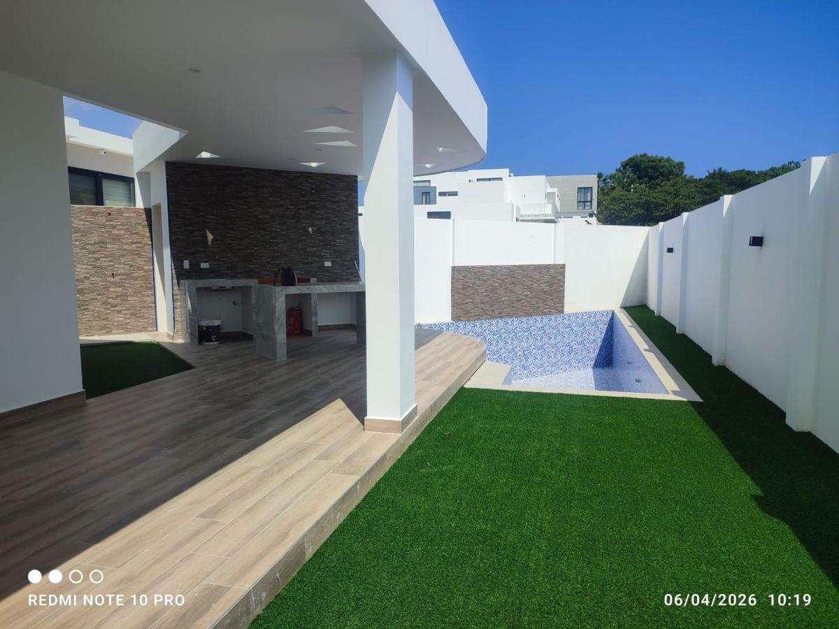 Casa de Venta en Manta Zona Sur, Manabí — imagen 2